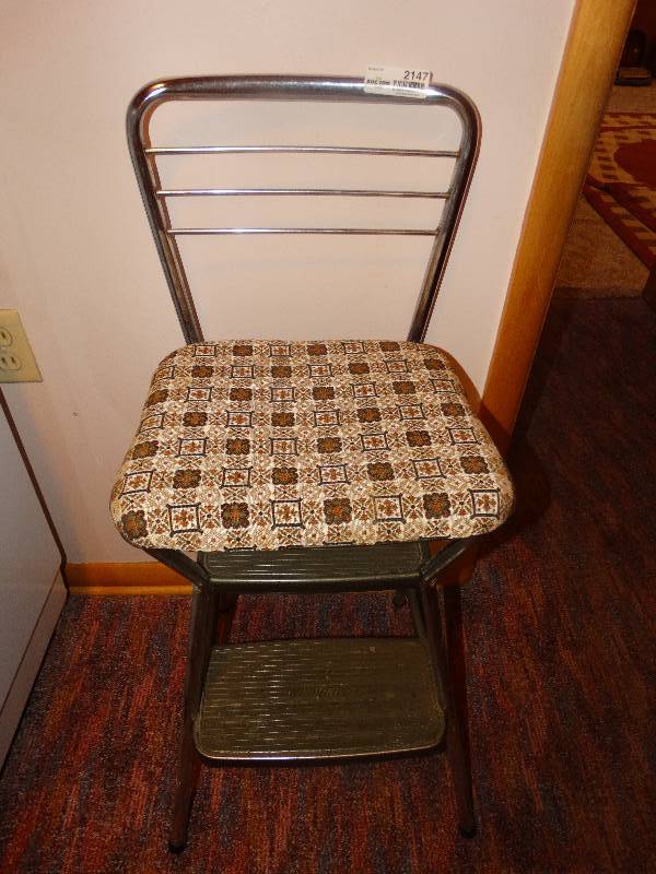 lot 2147 image: Vintage Cosco Step StoolChair & Floral Print.