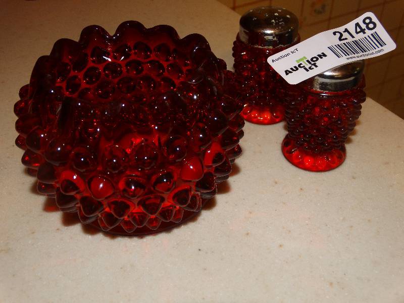 lot 2148 image: Ruby Hobnail Glass Ball Vase & SP Shakers.