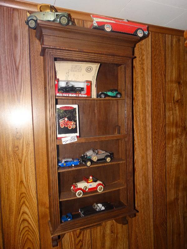 lot 2234 image: Wood Wall Curio Cabinet & Contents. Models & Replicas.