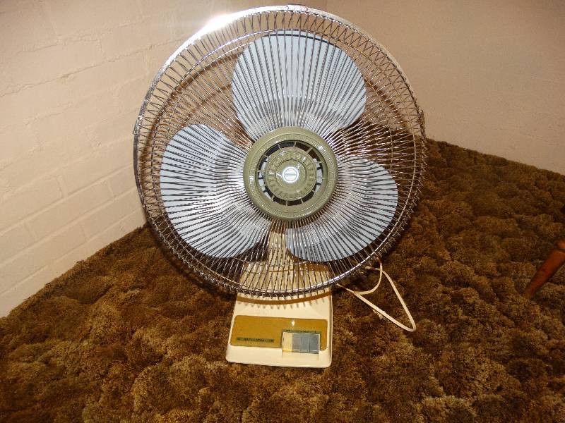 lot 2241 image: Large Table Fan.