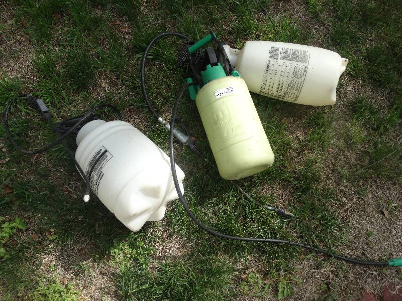 lot 2341 image: 3 garden sprayers