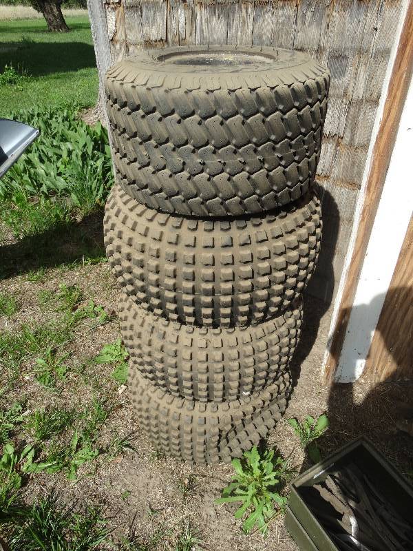 lot 2345 image: 4 ATV tireswheels