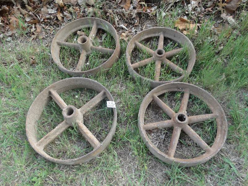 lot 2396 image: 4 iron wheels