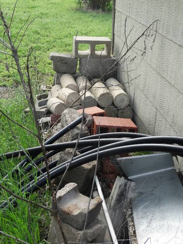 lot 2399 image: Lot of various blocks bricks