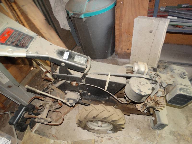 lot 2404 image: Craftsman 8hp rear tine tiller