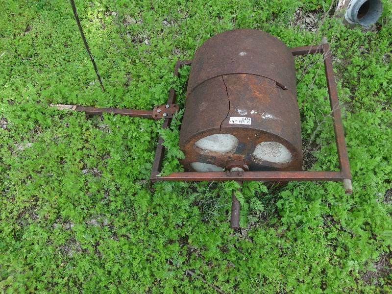 lot 2434 image: Pull behind heavy roller