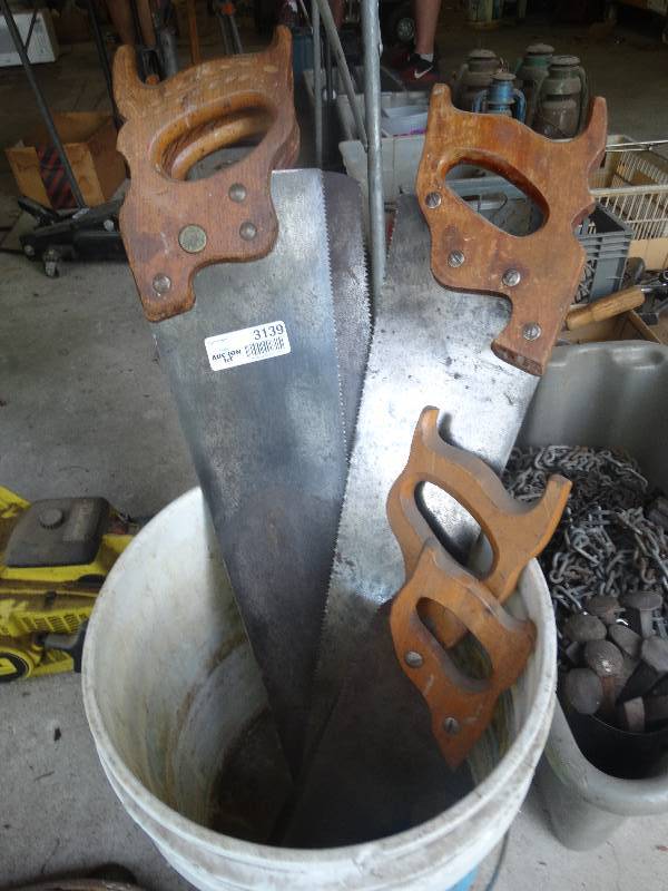 lot 3139 image: Lot of hand saws.