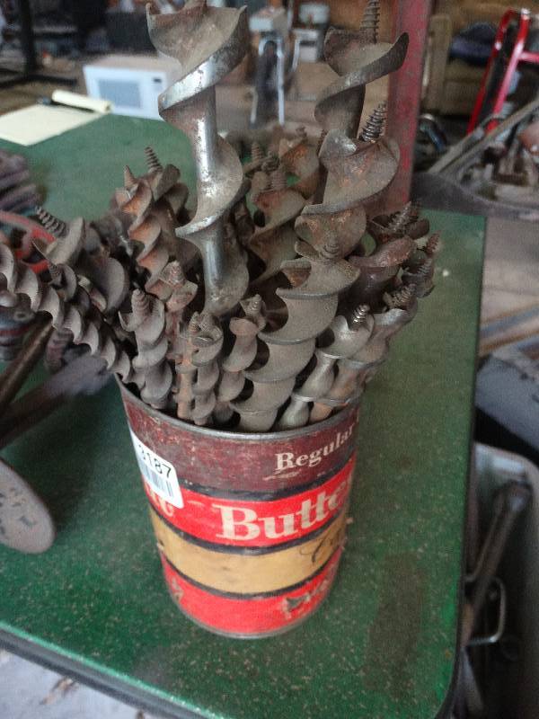 lot 3187 image: Lot of drill bits.