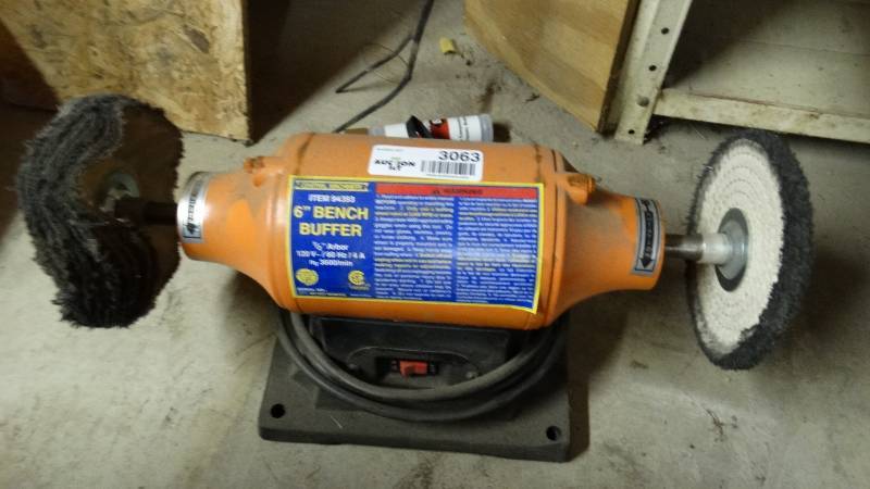 lot 3063 image: 6 bench buffer.