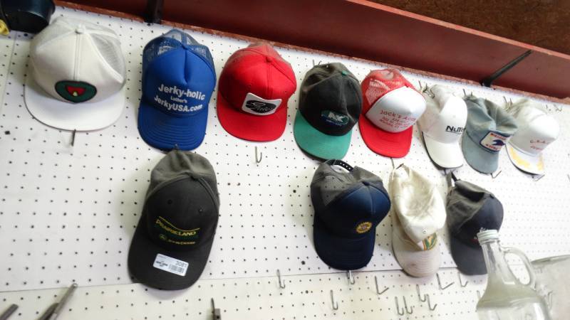 lot 3081 image: Lot of hats.