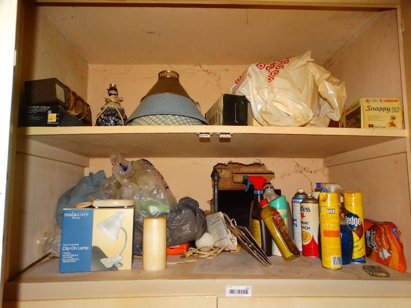 lot 631 image: Contents of cabinet closet