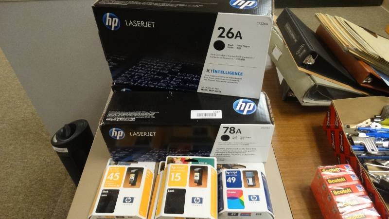 lot 1027 image: HP laserJet printer ink print cartridges