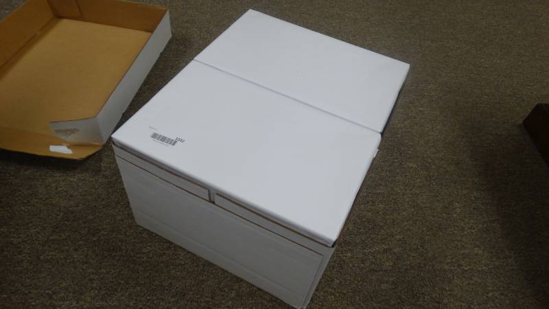 lot 1032 image: Case of 8-12 x 14 copy paper