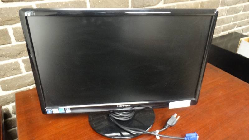 lot 1067 image: Hanns LCD monitor