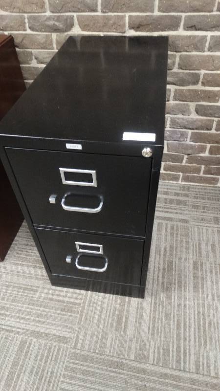 lot 1079 image: 2 drawer metal file cabinet