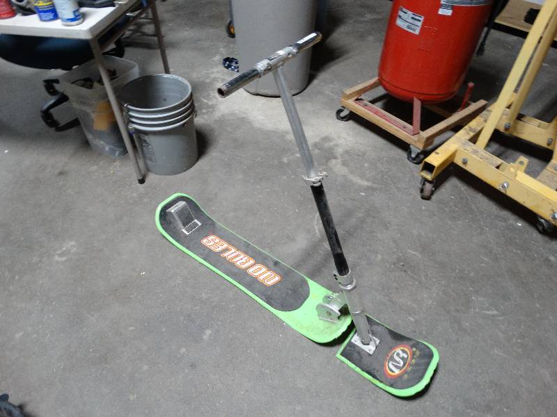 lot 4037 image: Snow jack snow scoter.