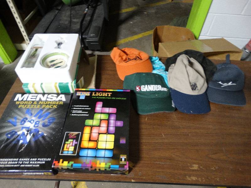 lot 4083 image: Tetris light, mensa puzzle pack, hats, ect.