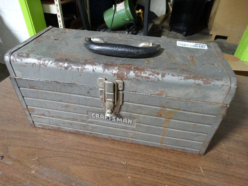lot 4090 image: Craftsman toolbox wcontents wrenches, air ratchet, ect.