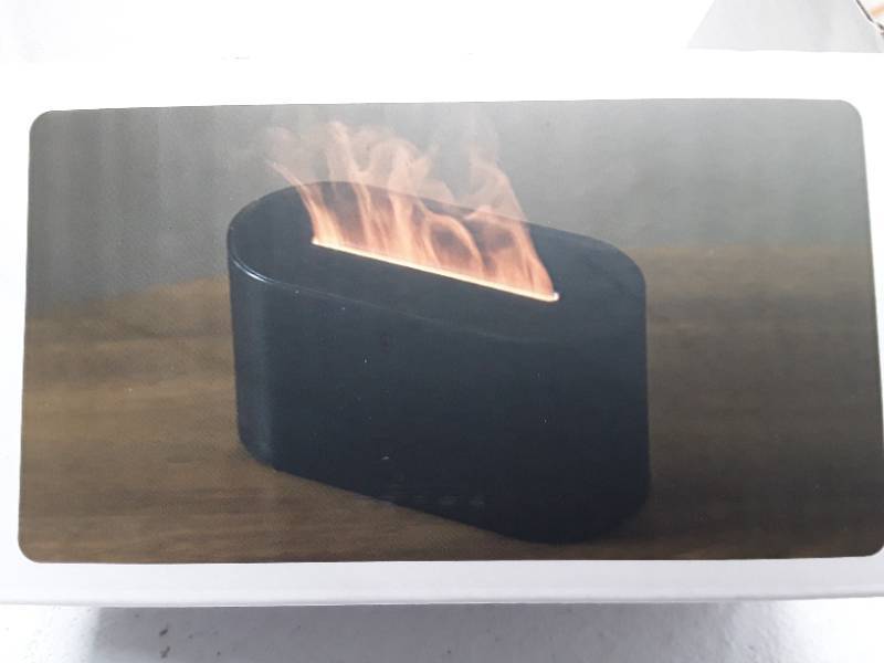 lot 30268 image: Flame Aromatherapy Machine - 6 Color Simulated Flame - Essential Oil - Black