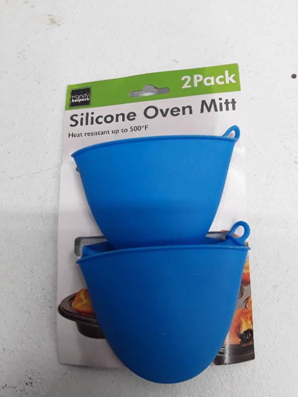 lot 28417 image: Silicone Oven Mitt - 2 Pack - Heat Resistant Up To 500 Degrees F