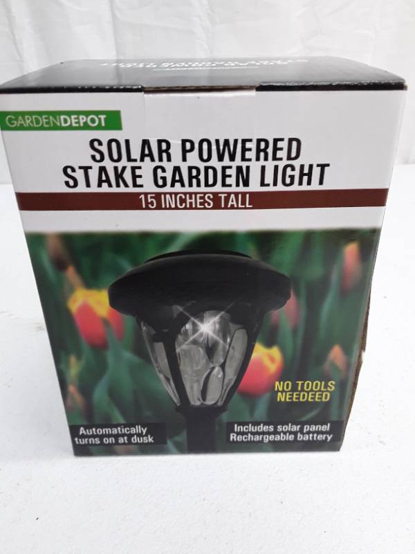 lot 28634 image: Solar Powered Stake Garden Light