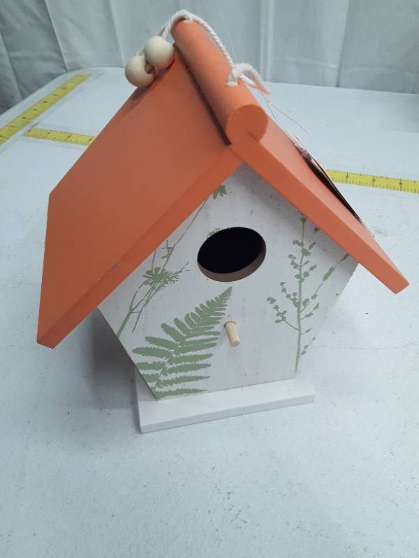 lot 28723 image: Decorative Bird House
