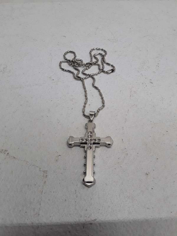 lot 29172 image: 1pc Rhinstone Cross Pendant Necklace - Mens - Silver