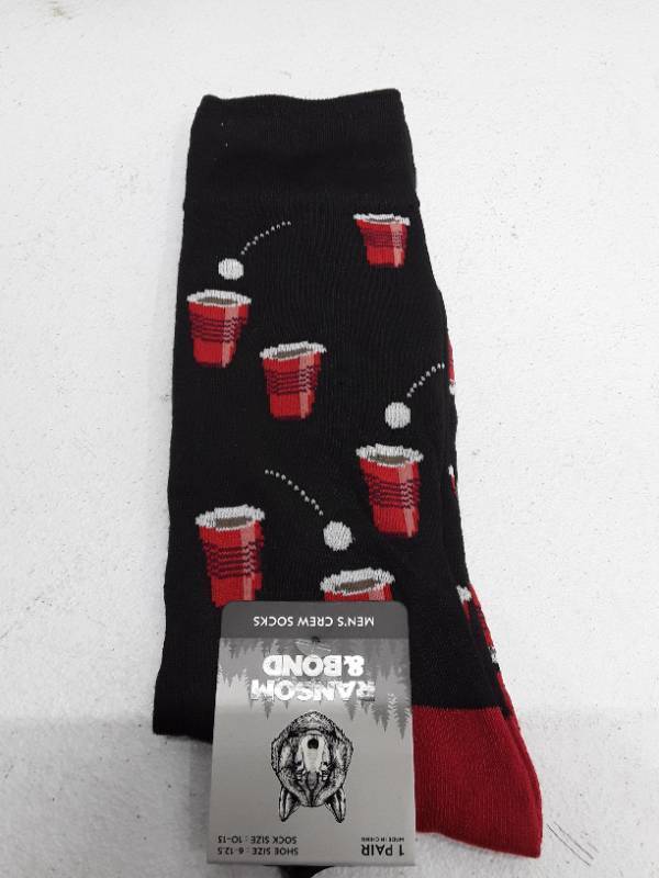 lot 29419 image: Ransom & Bond Mens Crew Socks - 1 Pair - Size 10-13 - Beer Pong