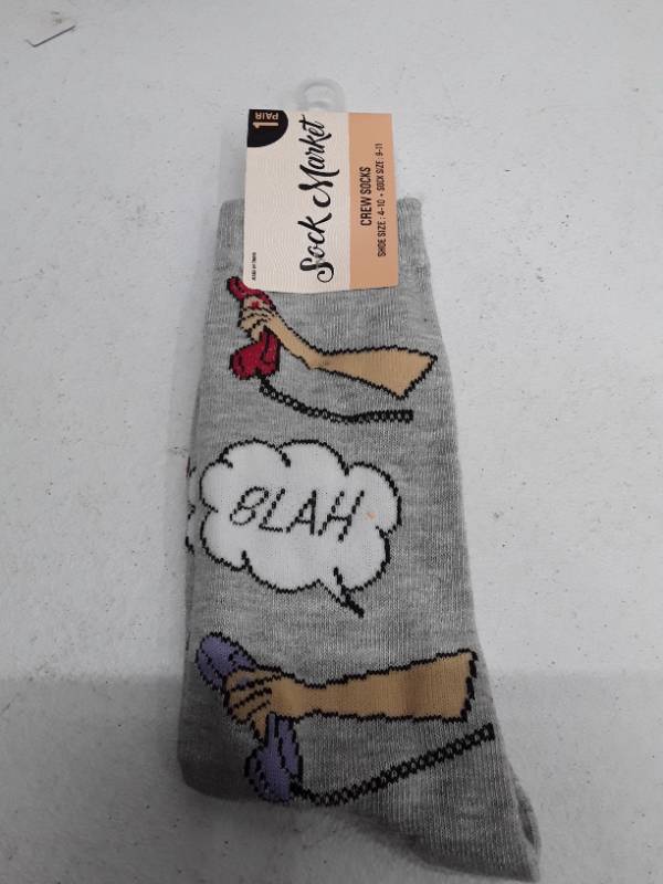 lot 29571 image: Sock Market Womens Crew Socks - 1 pair - Size 9-11 - Blah