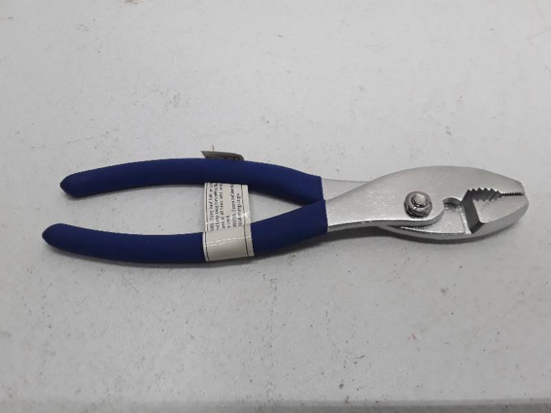 lot 29781 image: Cal-Hawk 8 Slip Joint Pliers