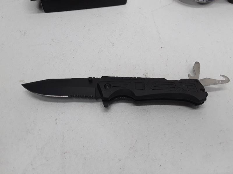 lot 30147 image: RANK1982 Multifunctional Blackening 3Cr13 Blade Nylon Wave Slim Hand Handle Folding Knife For Outdoor Hunting With Cutting Tool - Black