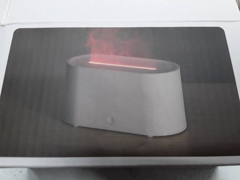 lot 30267 image: Flame Aromatherapy Machine - 6 Color Simulated Flame - Essential Oil - White