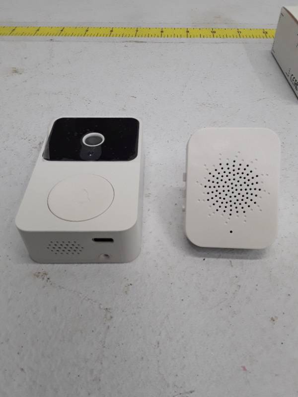 lot 30269 image: Smart Doorbell Camera - HD Video - White