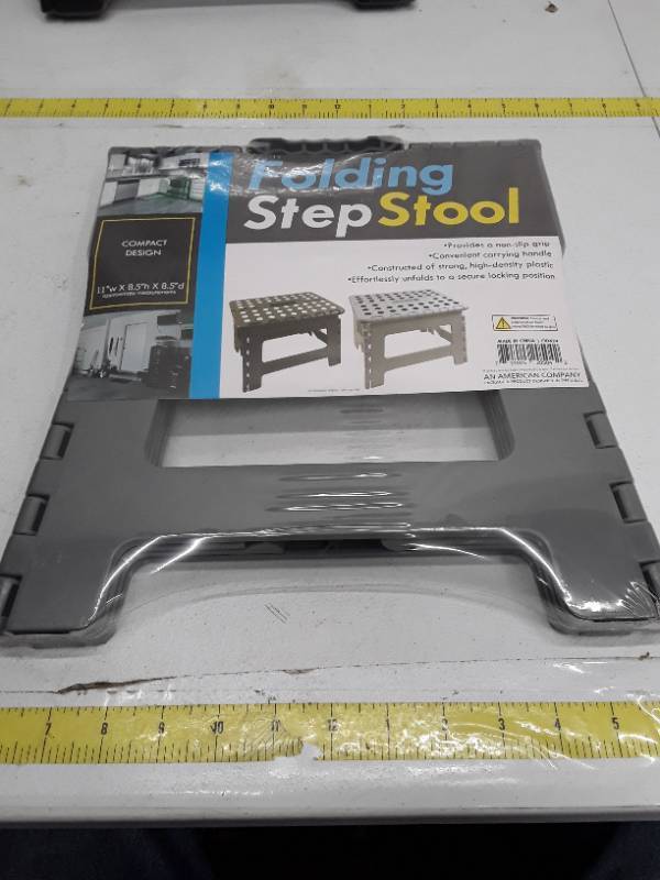 lot 30308 image: Folding Step Stool (Pack Of 1) - Grey