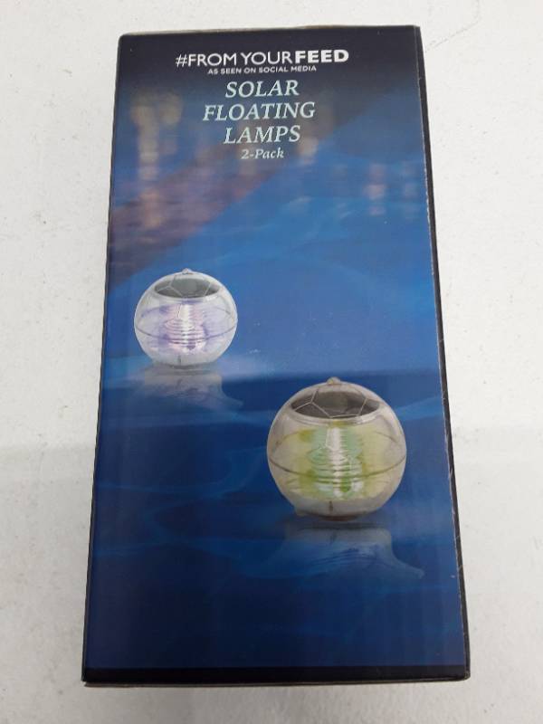 lot 30622 image: Vivitar Solar Floating Lamps - 2 Pack