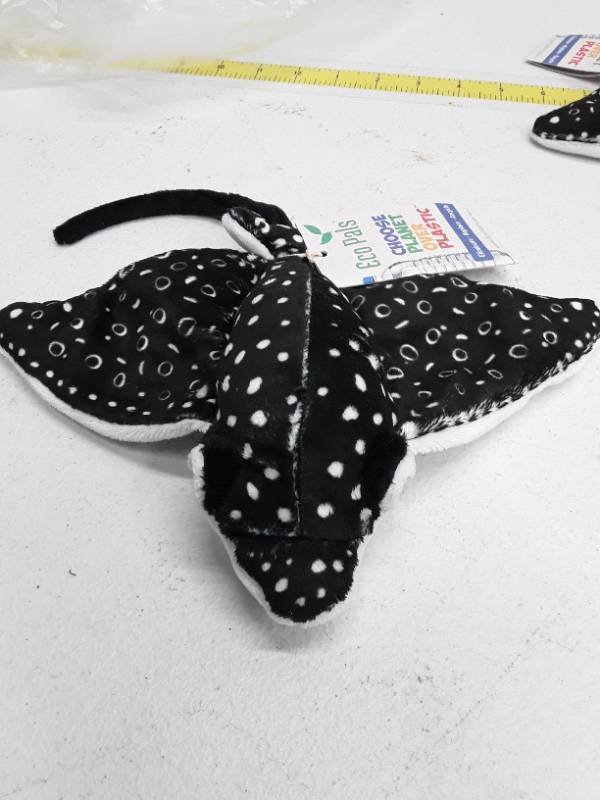 lot 30988 image: 12 Spotted Eagle Ray Plush Toy