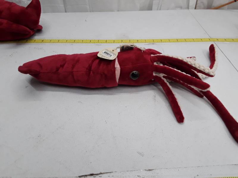 lot 30994 image: 21 Giant Squid Plush Toy