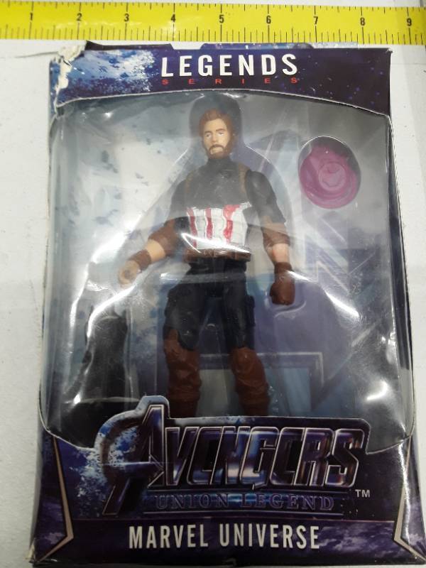 lot 31014 image: Marvel Universe Avengers Legends Series (box is based shape) - Captain America