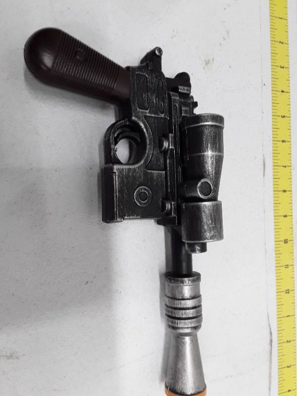 lot 31440 image: Luke Skywalker Cosplay Plastic Toy Gun