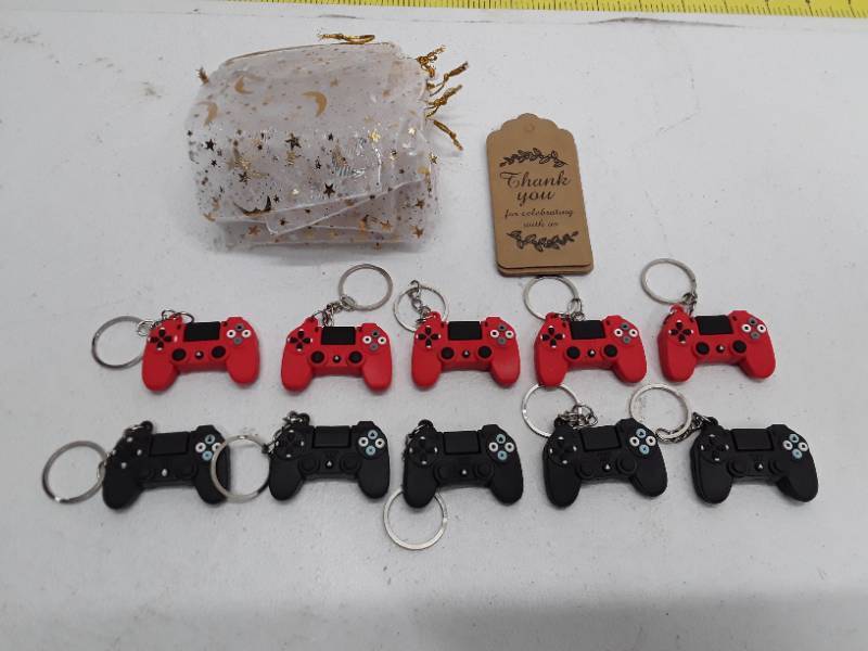 lot 31504 image: (30 PCS) Kids Party Favors - 10 Game Controller Keychain, 10 Thank You Cards, 10 Bags