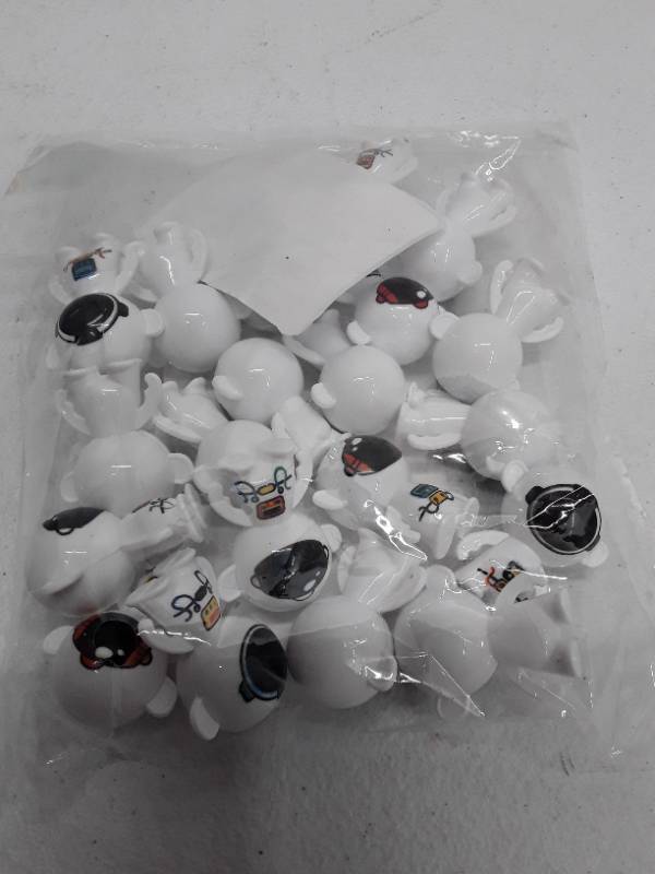lot 31512 image: 20 PCS Mini Astronaut Rocking Figurines