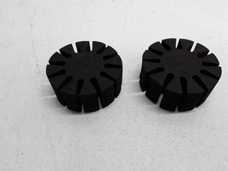 lot 31716 image: 2 Pcs Archery Arrow Holder EVA FoamRound Rack for 12 Arrows