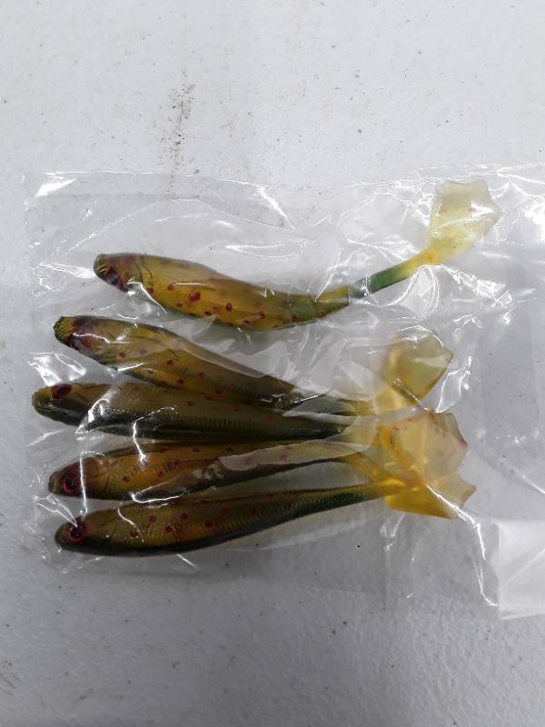 lot 31756 image: Soft Plastic Fishing Lures - Small Yellow Bass Baits