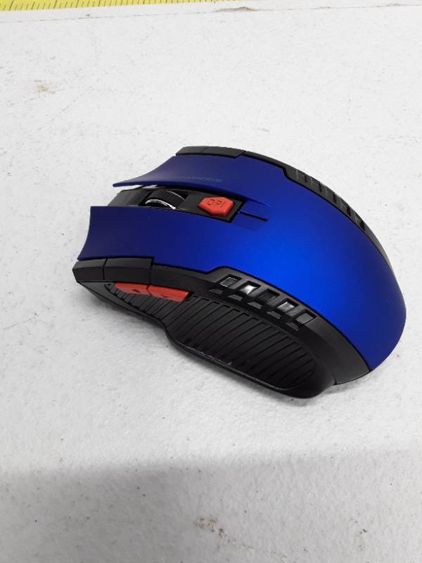 lot 31800 image: 2.4GHz Wireless Gaming Mouse - Blue