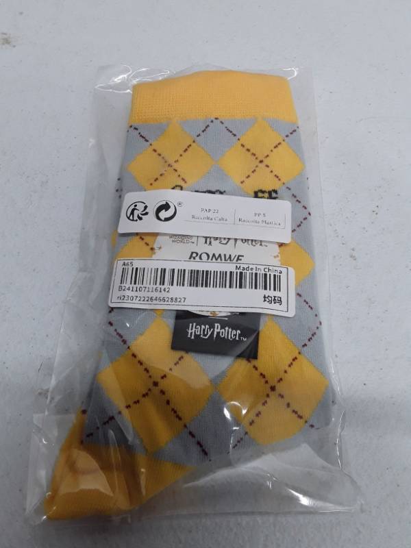 lot 56860 image: Harry Potter Socks - 1 Pair