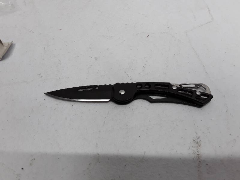 lot 56957 image: Pocket Folding Knife Tactical Knife Small Stainless Steel Blade 2.5 Inches Long Black Gift for Men and Women