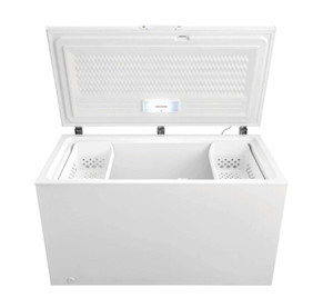 lot 46861 image: Frigidaire 14.8 cu. ft. Manual Defrost Chest Freezer with LED Light