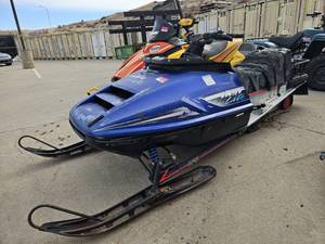 lot 50281 image: Polaris Indy snowmobile