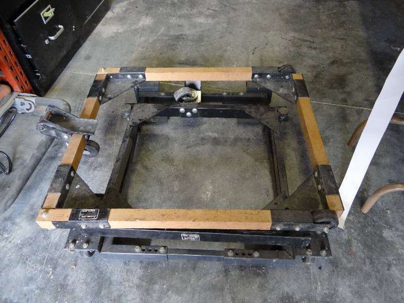 lot 7840 image: Wood Dolly ONLY (Does Not Include Metal Ones Below)