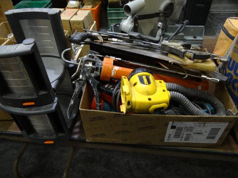 lot 7854 image: Misc. Lot of Tooling